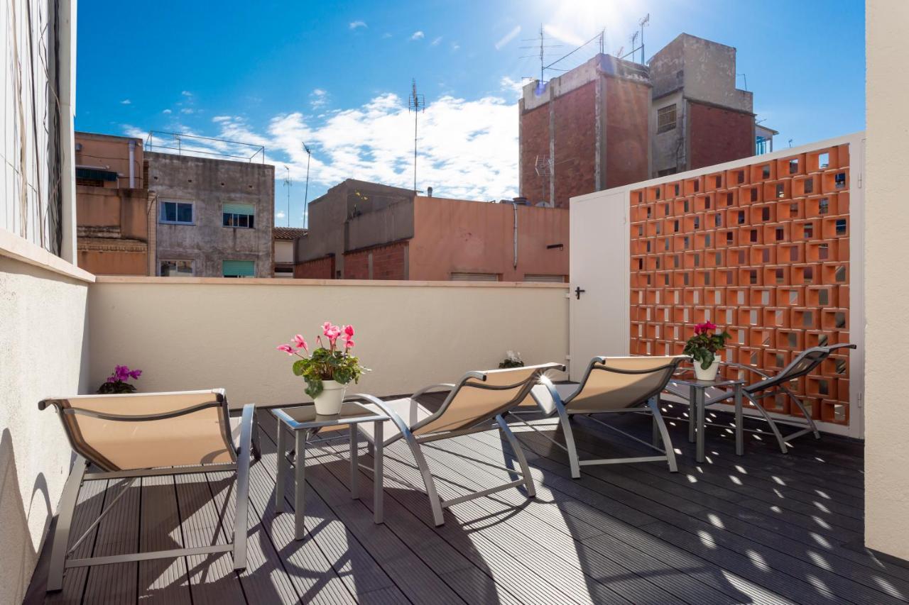 8 Lacus Baikal L'Hospitalet de Llobregat Exterior photo