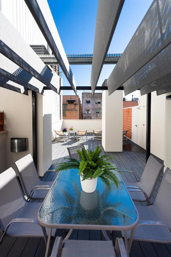 8 Lacus Baikal L'Hospitalet de Llobregat Exterior photo